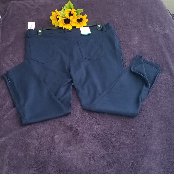 Style & Co. Pants - NWT Style & Co legging pants